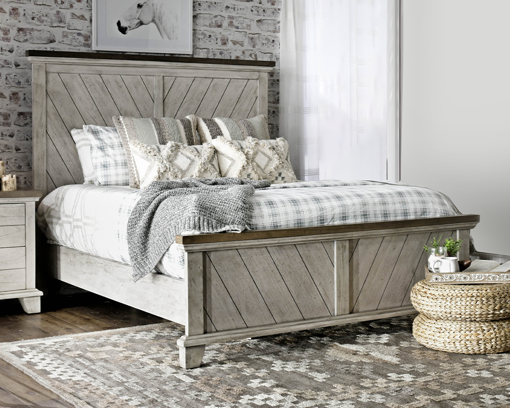Bear Creek White Smoke Bed_LS1_Mobile